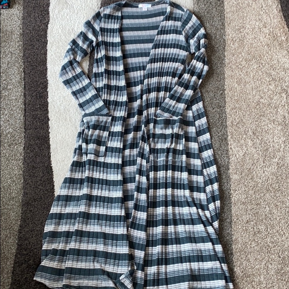 LulaRoe Sarah Duster